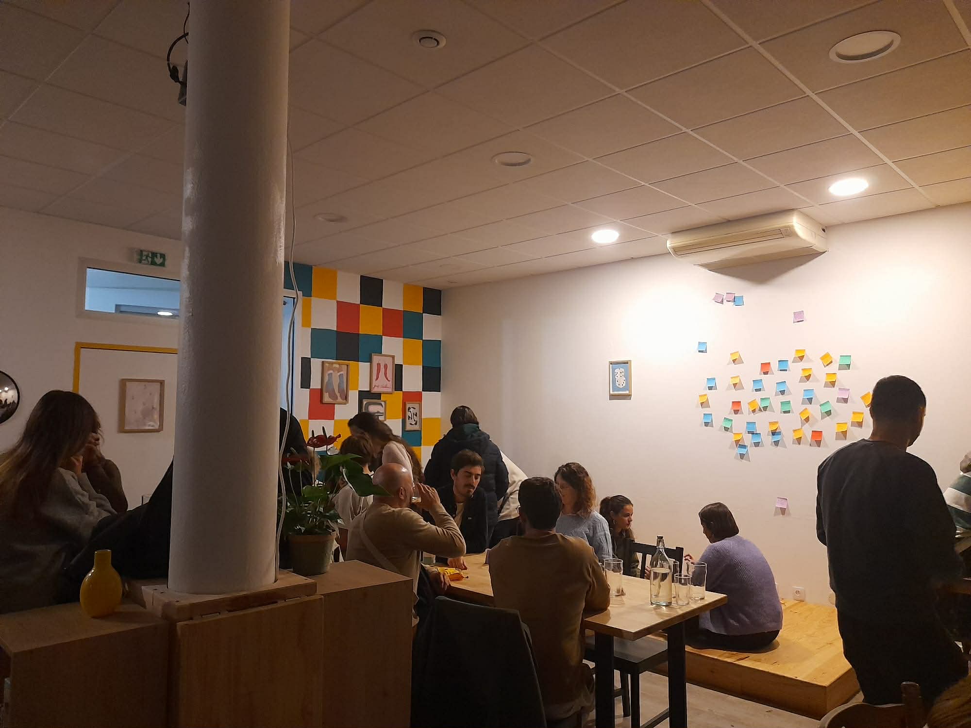 Le Plateau vivant pendant une soirée